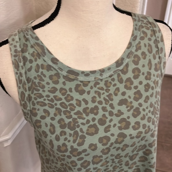 Anthropologie Dolan green leopard print fold over wrap back tank top Size XS - Picture 7 of 17